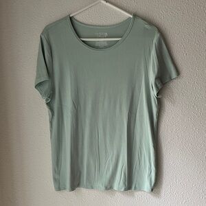 Time and Tru Light Green Short Sleeve Tee